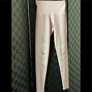 Onzie leggings